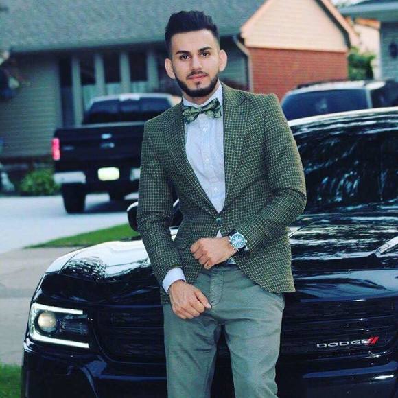 Profile Picture of Ablahad Albana (@ablahadsadeq) on Poshmark