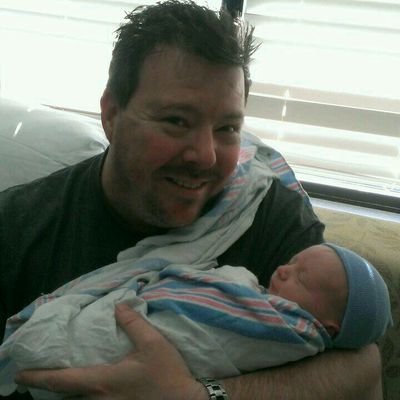 Profile Picture of Chris Scherzer (@ChrisScherzer) on Twitter