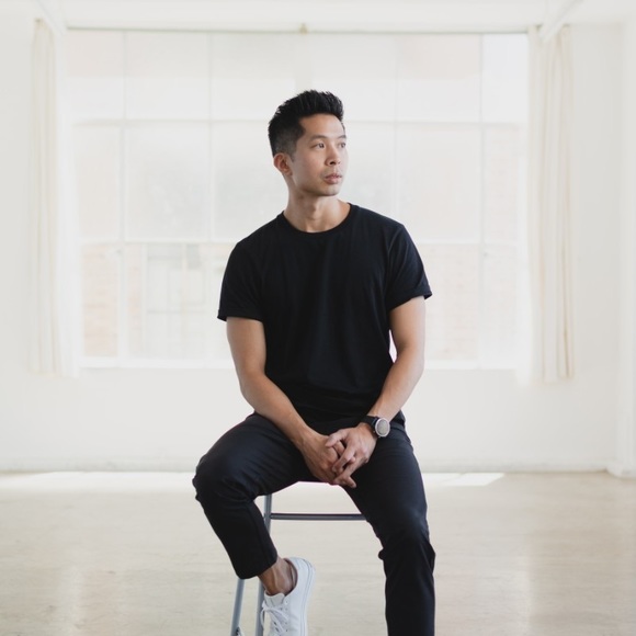 Profile Picture of Alex Tam (@alextam9) on Poshmark