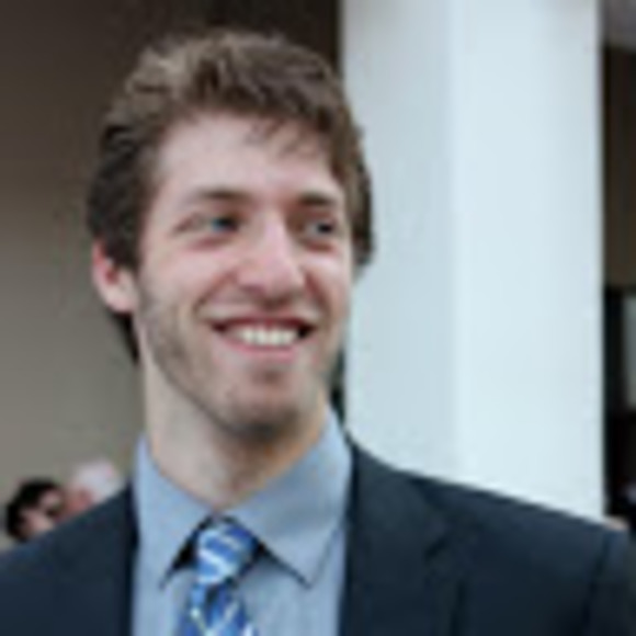 Profile Picture of Jason Schuster (@jasonschuster) on Poshmark