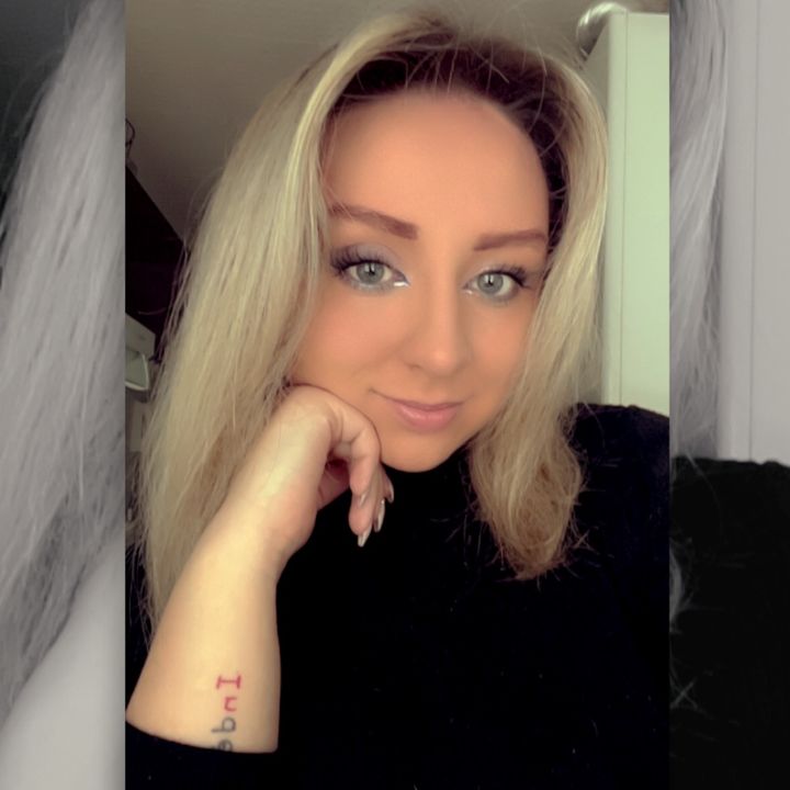 Profile Picture of Cassandra (@cassandralaouer) on Tiktok