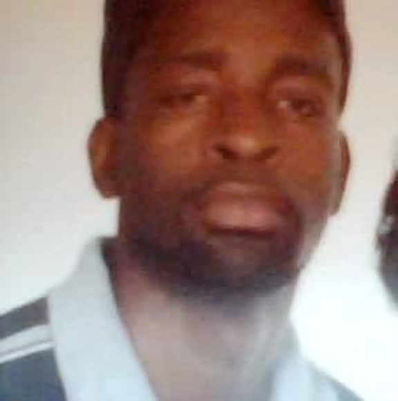 Profile Picture of Ronnie Durrett (@rdurrett3357) on Poshmark