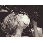 Profile Picture of Victoria K. Warren (@victoriarabbit) on Instagram