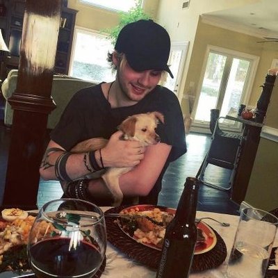 Profile Picture of Michael E Bonito (@michaelebonito) on Twitter