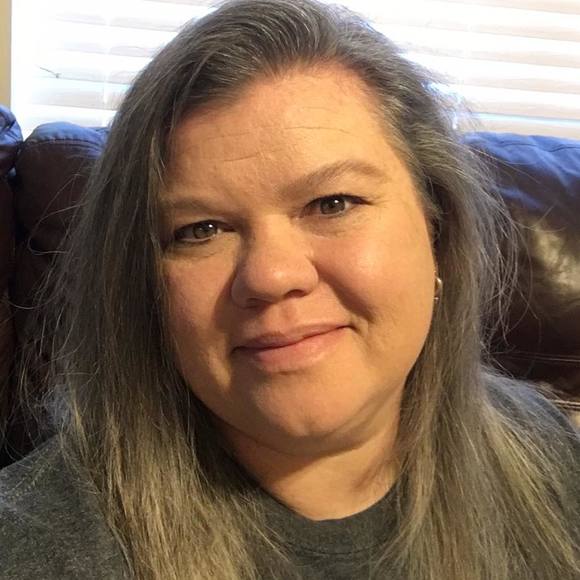 Profile Picture of Nancy Custer hutsell (@nhutsell78) on Poshmark