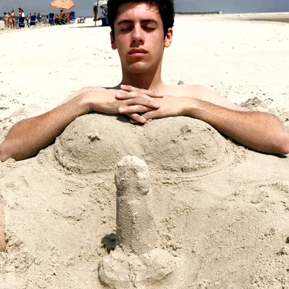 Profile Picture of Brian Hasher (@kinghasher) on Poshmark