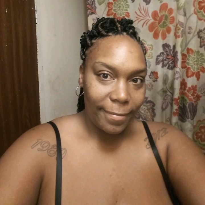 Profile Picture of Julie Wright (@juliewright683) on Tiktok
