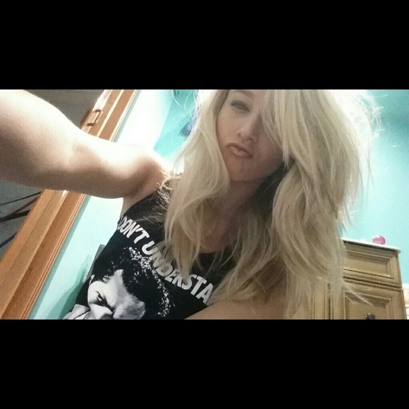 Profile Picture of Shae Marcinkevich (@shae_marc) on Poshmark