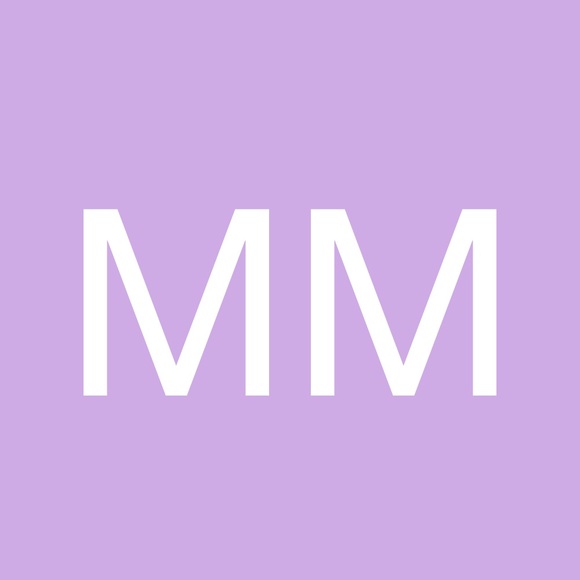 Profile Picture of & mark & mark (@denisexjf) on Poshmark