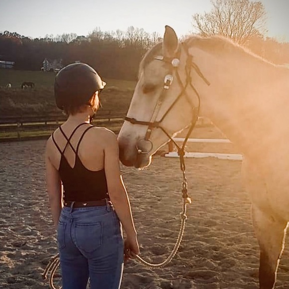 Profile Picture of Rosealyn Pulaski (@rosepulaski) on Poshmark