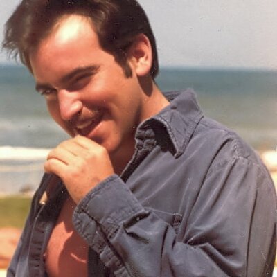 Profile Picture of Larry Hoch (@thehochmeister) on Twitter