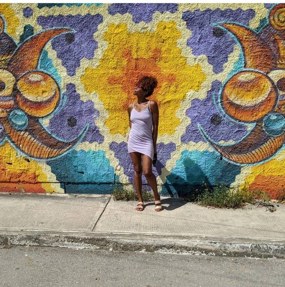 Profile Picture of Ariel Jeanee (@13thirteen) on Poshmark