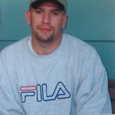 Profile Picture of Jason Stouffer (@unclegg) on Twitter