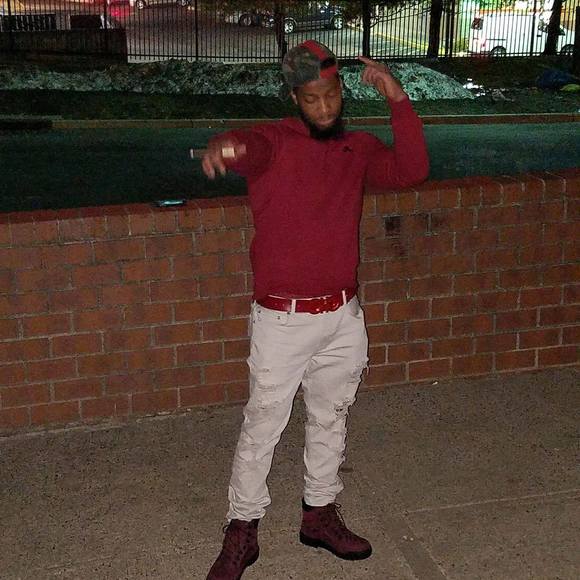Profile Picture of Yfn Ready (@1oready4) on Poshmark