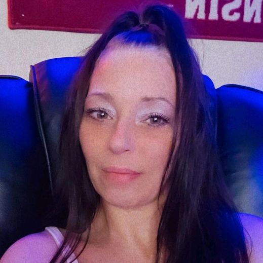Profile Picture of Renee Lemon (@reneelemon1) on Tiktok