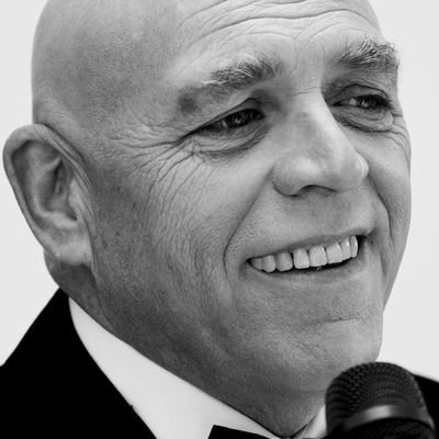 Profile Picture of Tony Savino (@TonySavinomusic) on Twitter