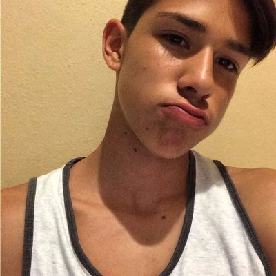 Profile Picture of Axel Muñoz (@axelmunoz050) on Twitter