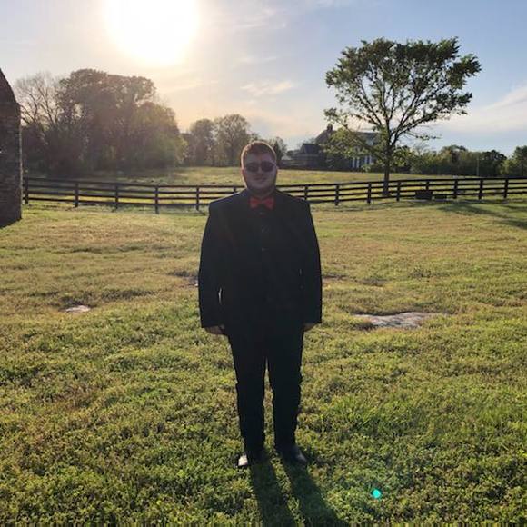 Profile Picture of Julian Johnson (@julianjohnso118) on Poshmark