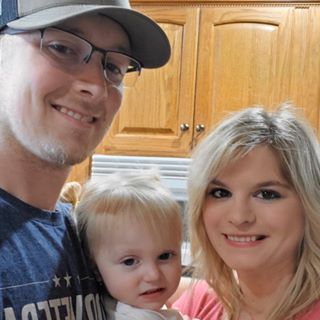 Profile Picture of Heidi Olmstead (@heidi.hollingshead) on Facebook
