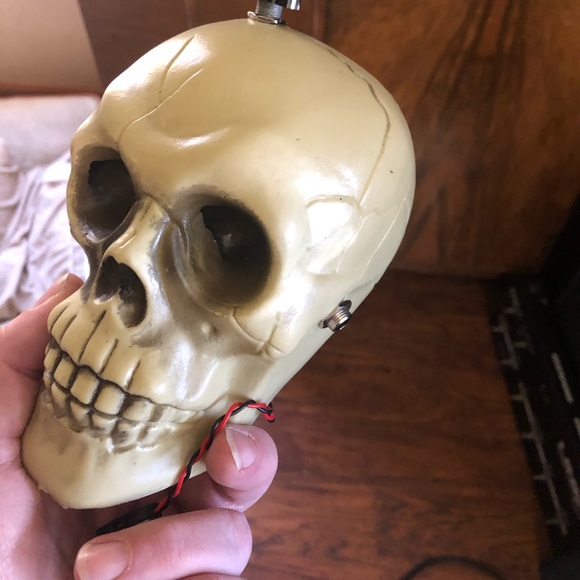 Profile Picture of Steve Luther (@sluther36613) on Poshmark