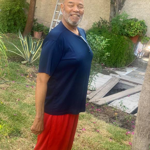 Profile Picture of Robert Burrell (@robertburrel847) on Poshmark