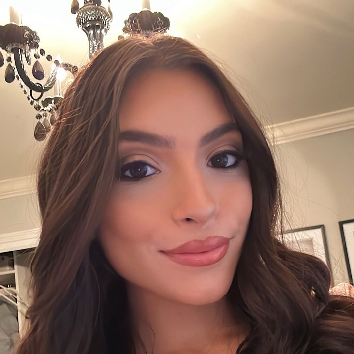 alexandra spina - Tiktok Profile Picture of alexandra spina (@alexandraspinaa) on Tiktok