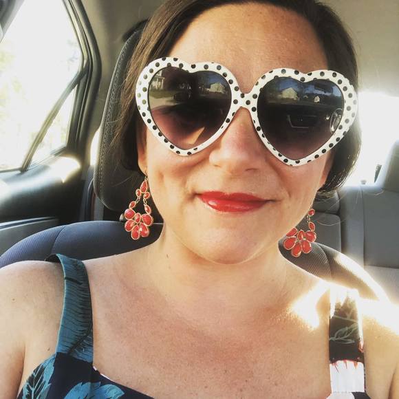 Profile Picture of Casey Thaler (@caseythaler) on Poshmark