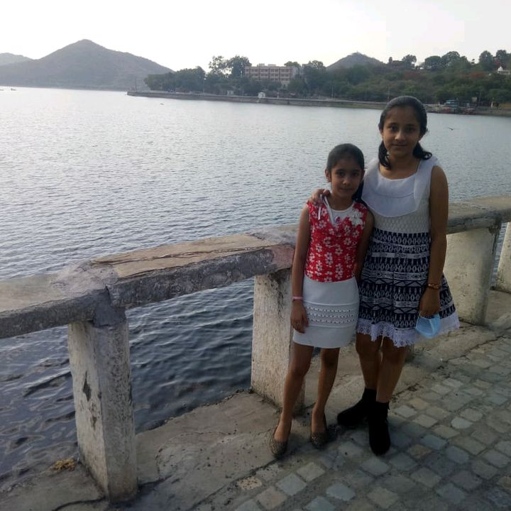 Profile Picture of Rajvi Bhatnagar (@ishitabhatnagar45) on Tiktok