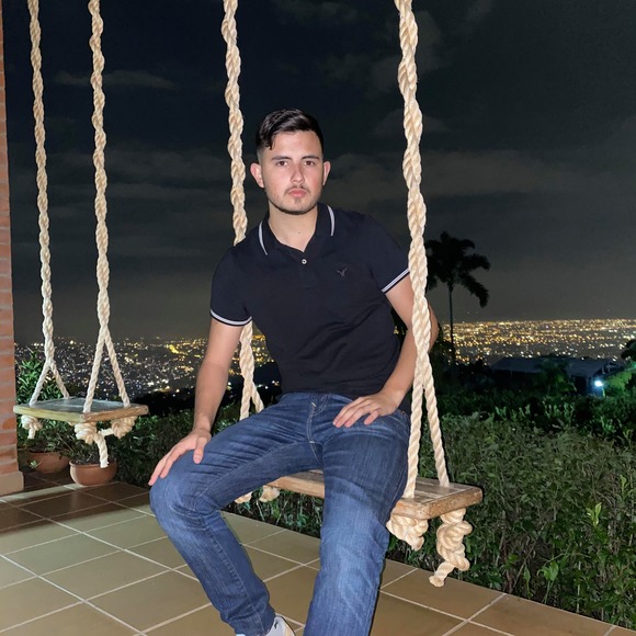 Juan manuel Duque - Poshmark Profile Picture of Juan manuel Duque (@juanma101) on Poshmark