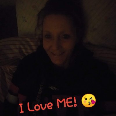 Profile Picture of Ginger (Robin) Kellough (@GingerKellough) on Twitter