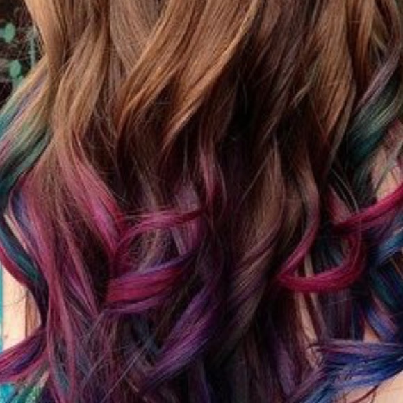 Profile Picture of Miranda Larson (@caramelcoffe23) on Poshmark