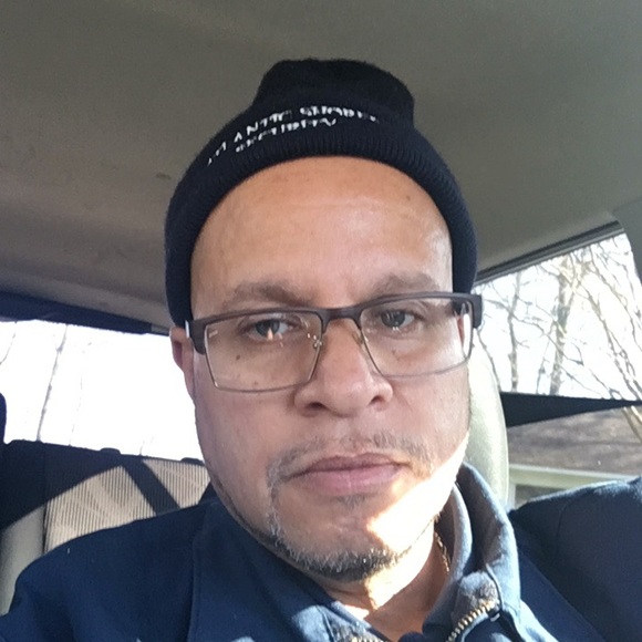 Profile Picture of Bradley Nelson (@bevante37) on Poshmark