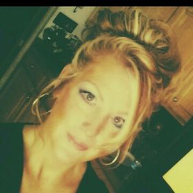 Profile Picture of Julie Wallace (@juleanne31) on Pinterest