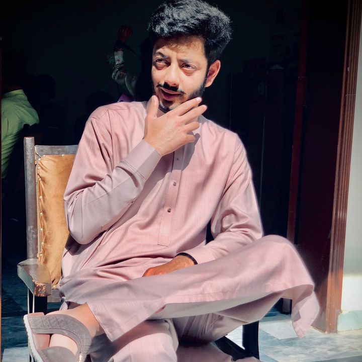 Profile Picture of 𝙃𝘼𝙍𝙄𝙎𝙐 𝙔𝘼𝘼𝙍 (@haris__qureshi2) on Tiktok