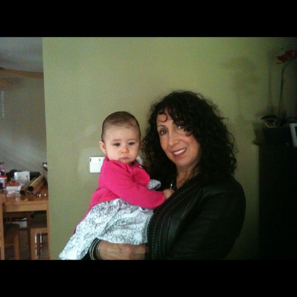 Profile Picture of Marie Rienzi (@diodato) on Poshmark