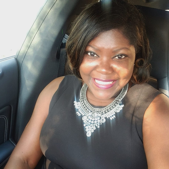 Profile Picture of Keshia Whitney-eason (@easonl) on Poshmark