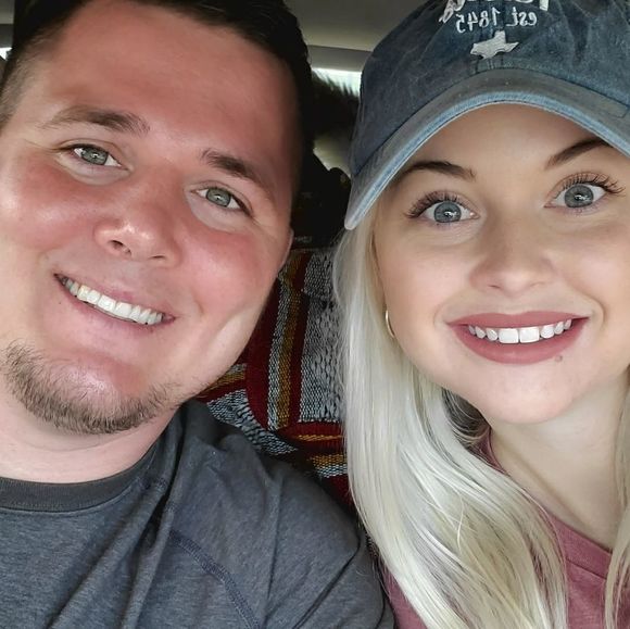 Profile Picture of John Sinnett (@johnsinnett22) on Poshmark