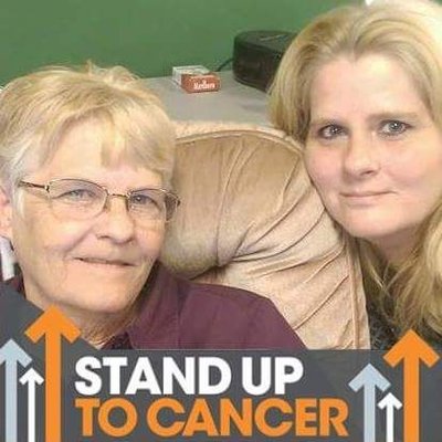 Profile Picture of Mindy (@Mindylester00) on Twitter