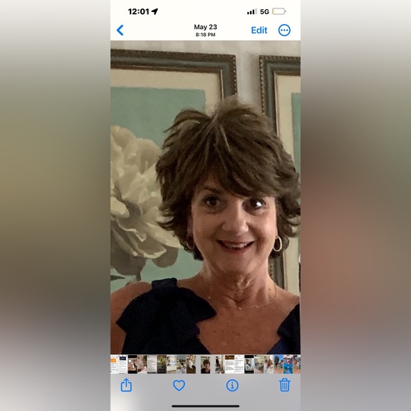 Profile Picture of Bernadette Piscopo (@bern_piscopo) on Poshmark