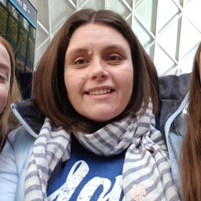 Profile Picture of Leanne Daniels (@leannedan) on Twitter