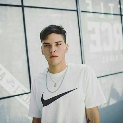 Profile Picture of DANIEL (@daguila913) on Twitter