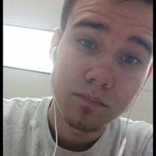 Profile Picture of Quinton Tonkin (@ThatGuyQuin02) on Twitter