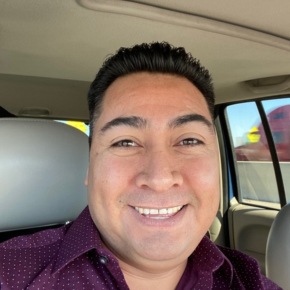 Profile Picture of Fidencio Perez (@fidencio21) on Poshmark