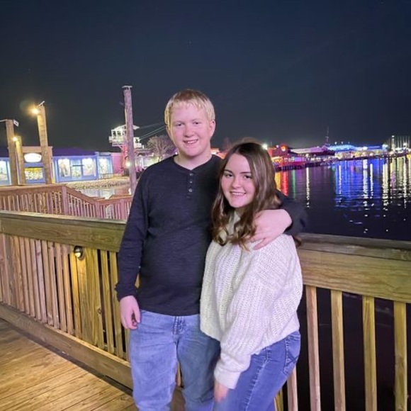 Profile Picture of Nicole Gralak (@gra42005) on Poshmark