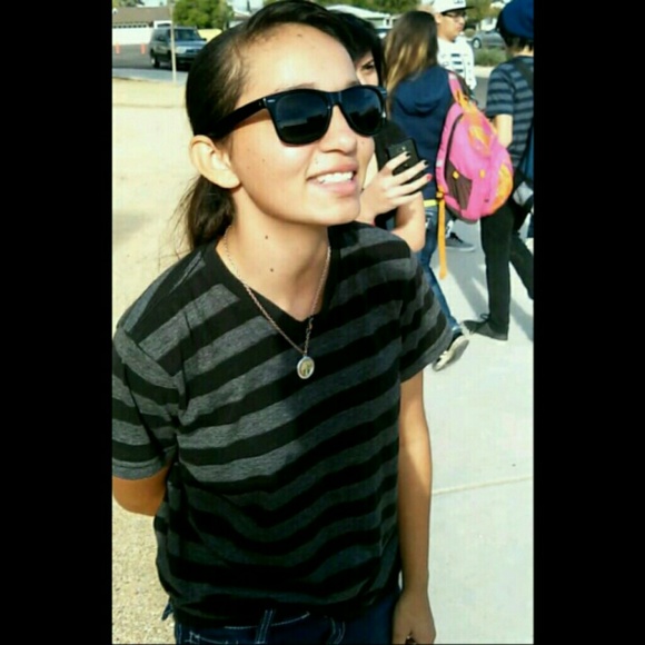 Profile Picture of Itzel Cisneros (@itzelcisneros7) on Poshmark