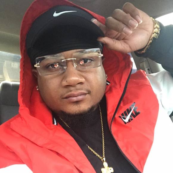 Profile Picture of Chris Pollard (@chrisfpollard22) on Poshmark