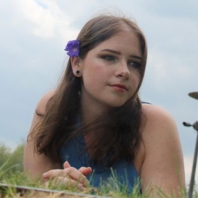 Profile Picture of NonNon (@NonNonItsMe) on Twitter