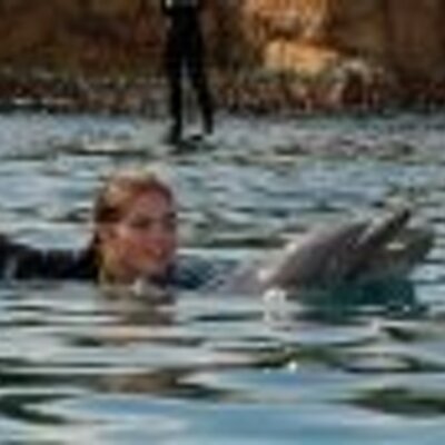 Profile Picture of Julia Hackett (@2JuJu7) on Twitter