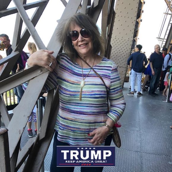 Gloria Mcbrayer chomenko - Poshmark Profile Picture of Gloria Mcbrayer chomenko (@gloriachomenko) on Poshmark