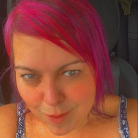 Profile Picture of Jeannie Zapata (@bonosmommy) on Pinterest